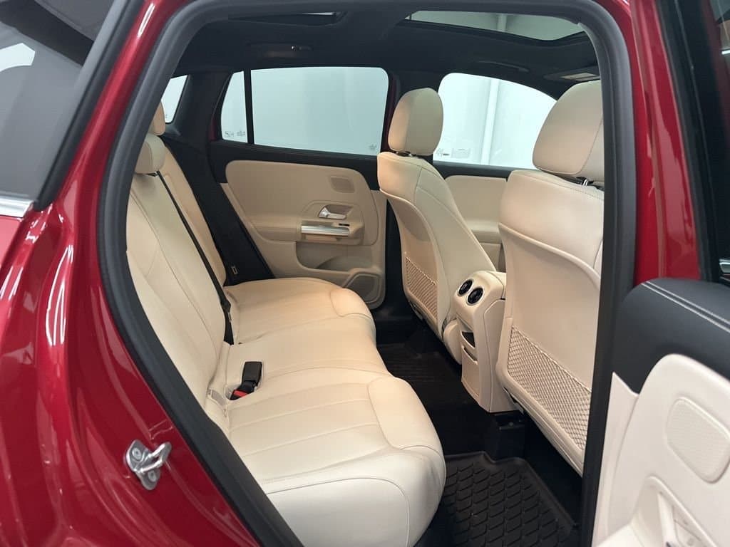 2026 MERCEDES-BENZ GLA - Image 25