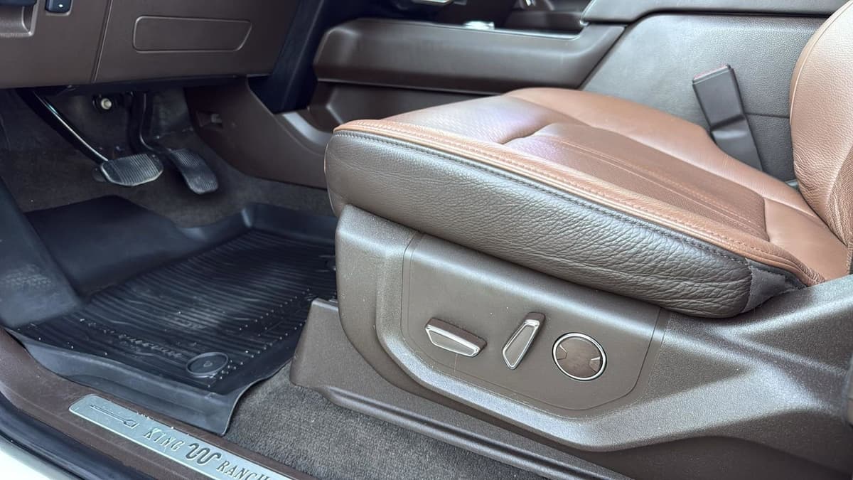 2024 Ford Expedition - Image 11