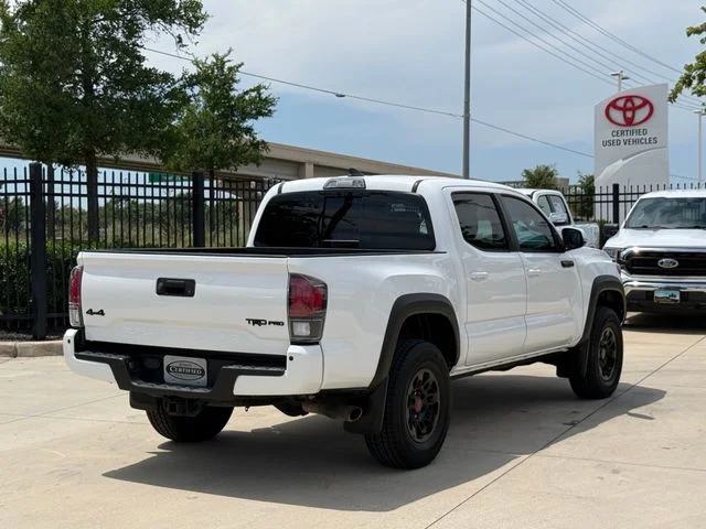 2019 Toyota Tacoma - Image 4