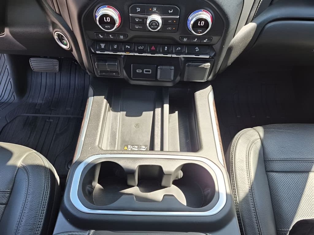 2022 GMC Sierra 2500HD - Image 41