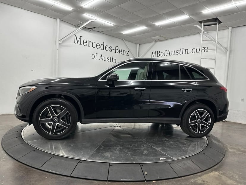 2026 Mercedes-Benz GLC - Image 1