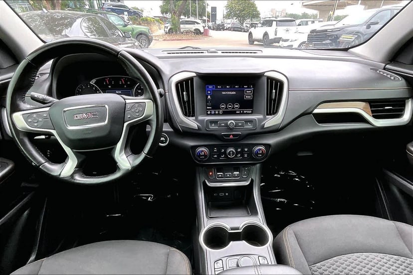 2020 GMC Terrain - Image 15