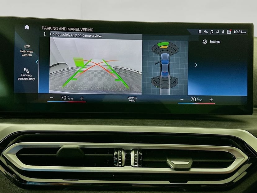 2023 BMW 3 Series - Image 14