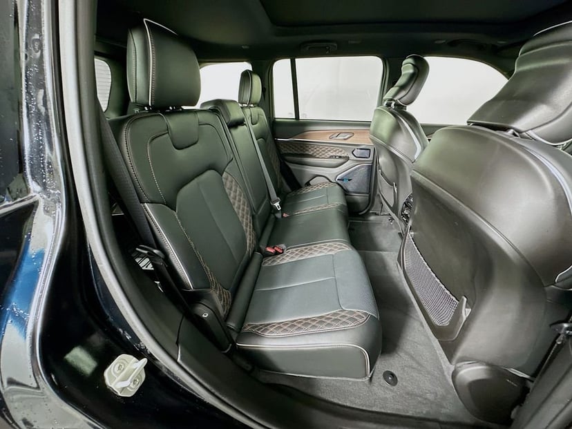 2024 Jeep Grand Cherokee - Image 28