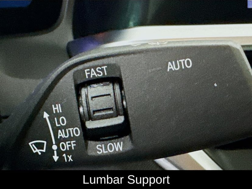2022 BMW 3 Series - Image 15