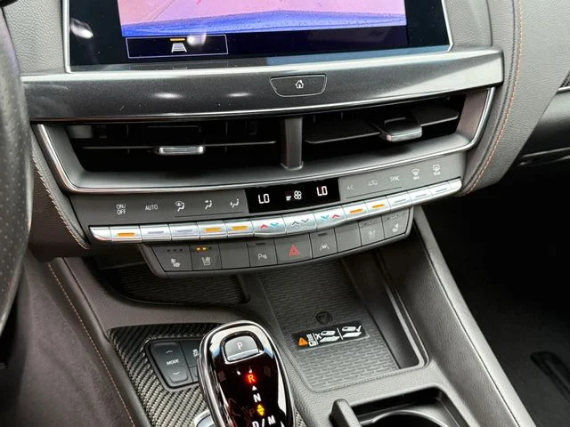 2023 Cadillac CT5 - Image 19
