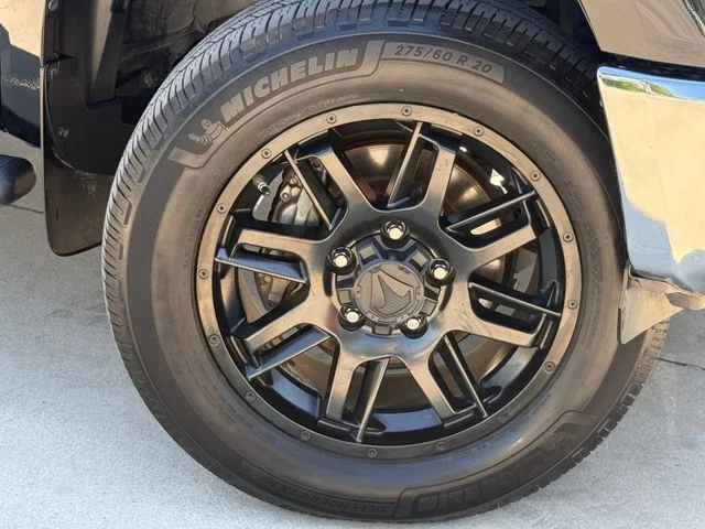 2021 Toyota Tundra - Image 2
