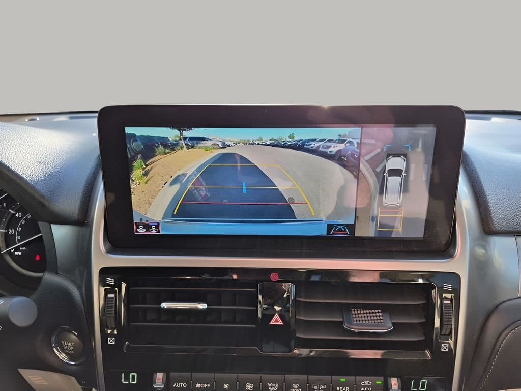 2023 Lexus GX - Image 44