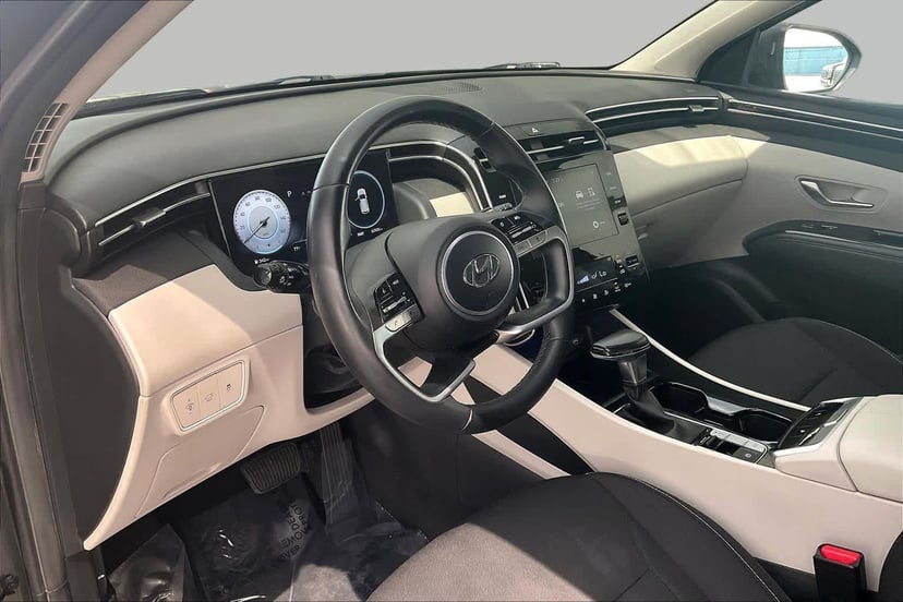 2022 Hyundai Tucson - Image 18