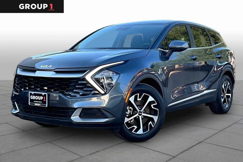 2023 Kia Sportage - Image 1