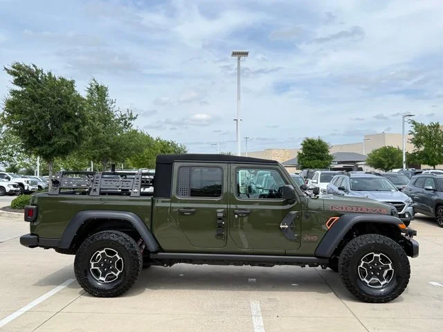 2023 Jeep Gladiator - Image 4