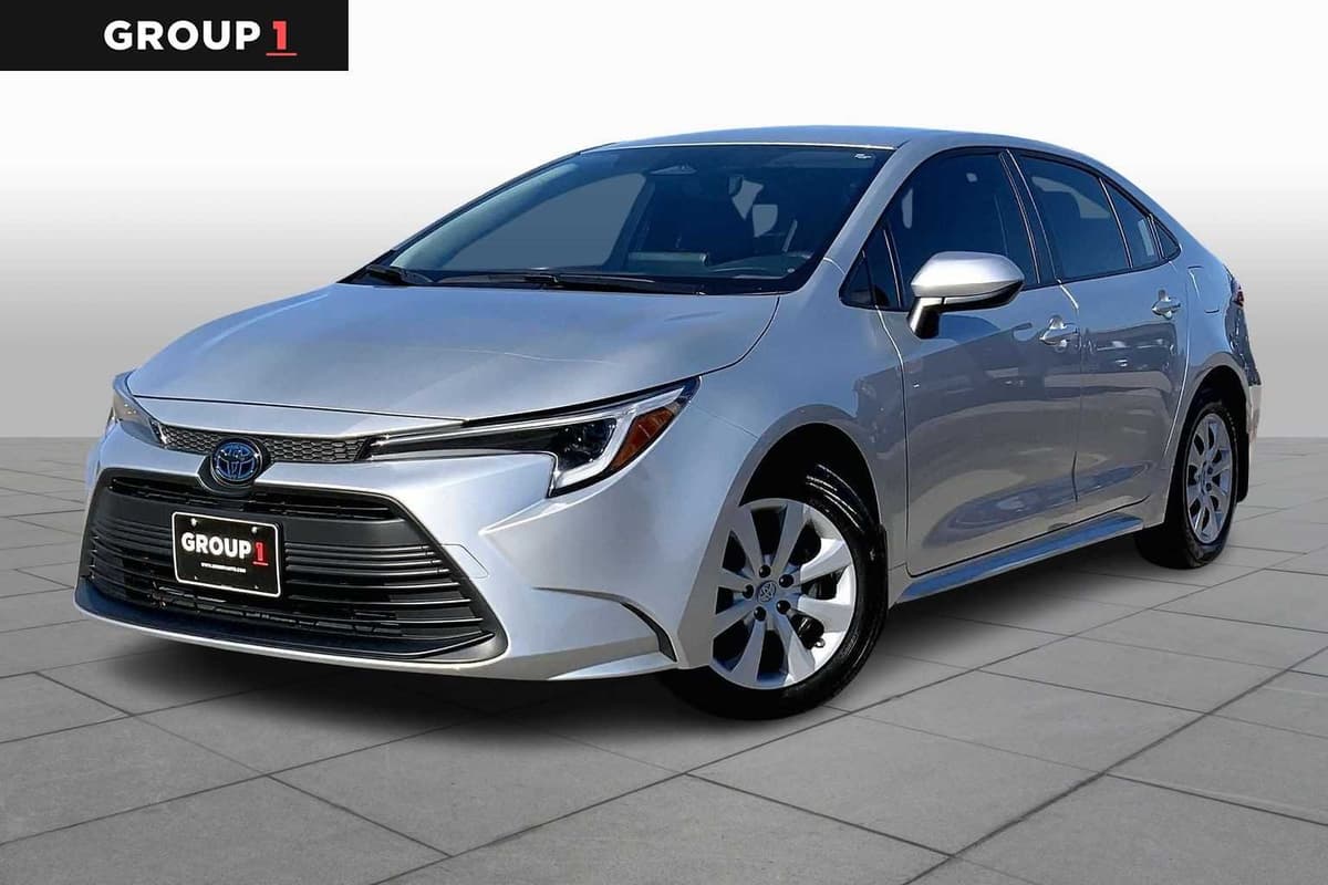 2025 Toyota Corolla - Image 1