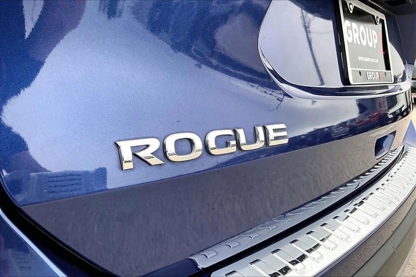 2019 Nissan Rogue - Image 10