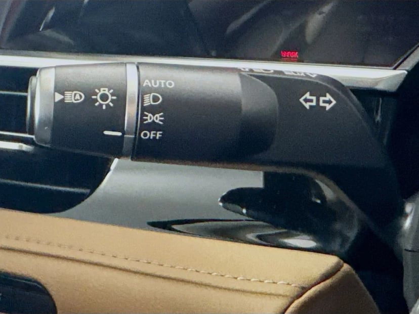 2026 INFINITI QX80 - Image 12