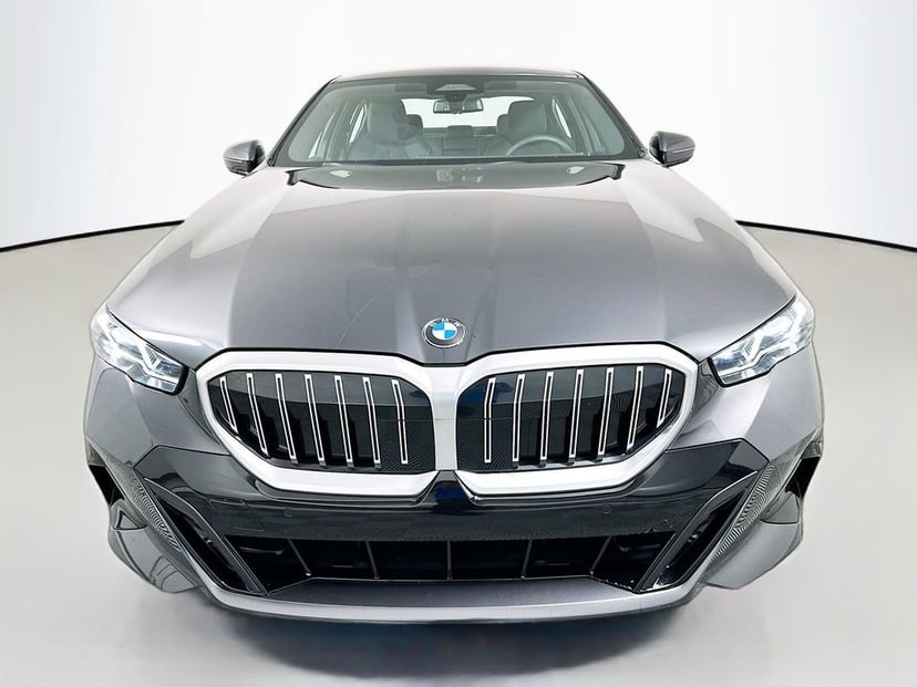 2025 BMW 5 Series - Image 2