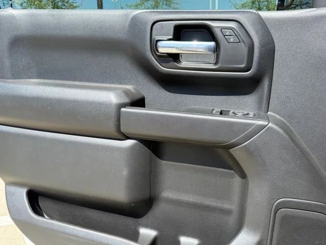2025 Chevrolet Silverado 1500 - Image 22