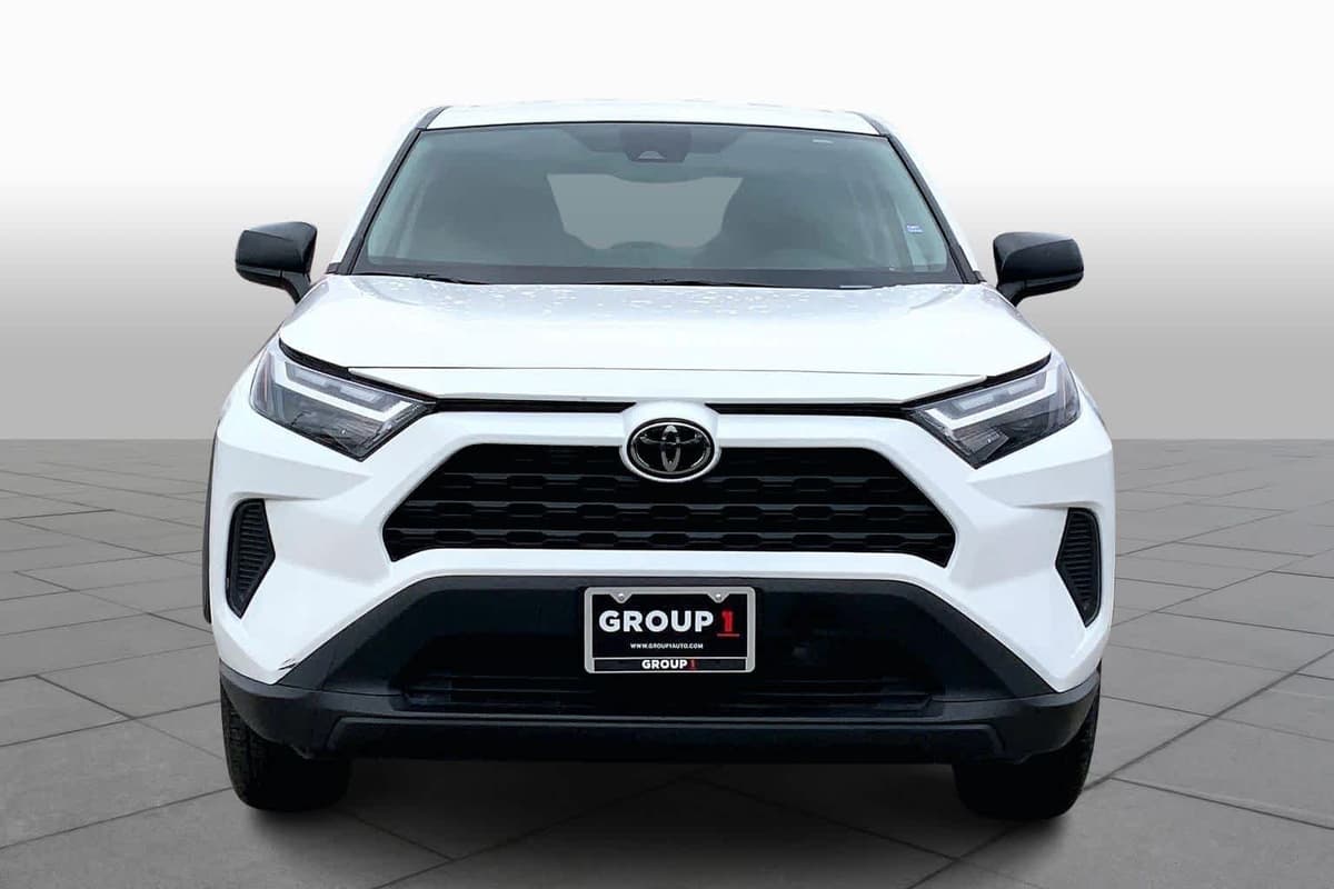2023 Toyota RAV4 - Image 4