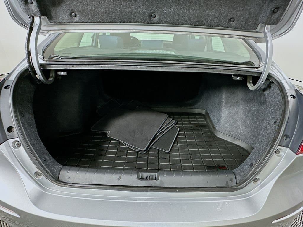 2020 Honda Insight - Image 24