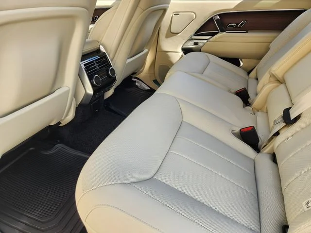 2026 Land Rover Range Rover - Image 20