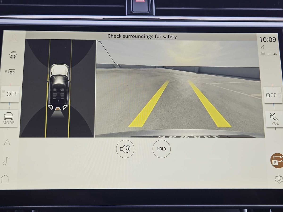 2026 LAND ROVER Range Rover Evoque - Image 16