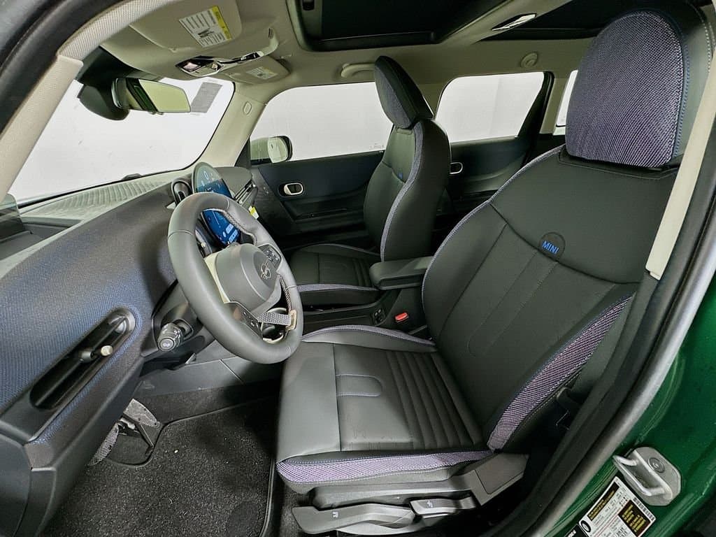 2025 MINI Cooper - Image 16