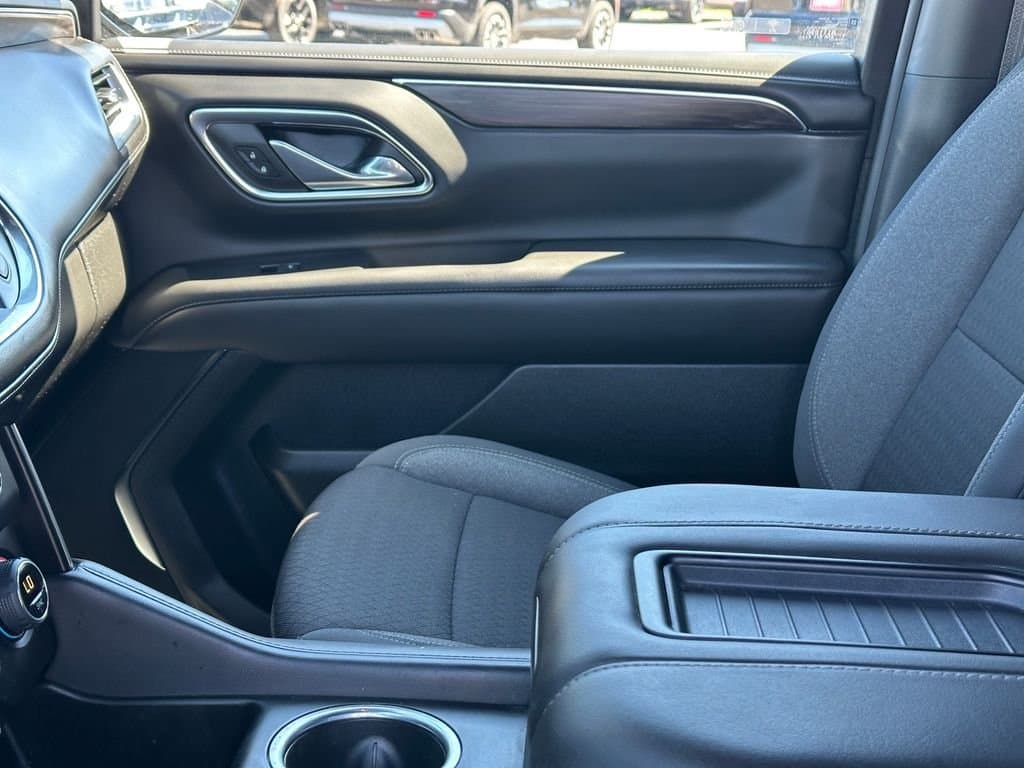 2024 Chevrolet Tahoe - Image 12