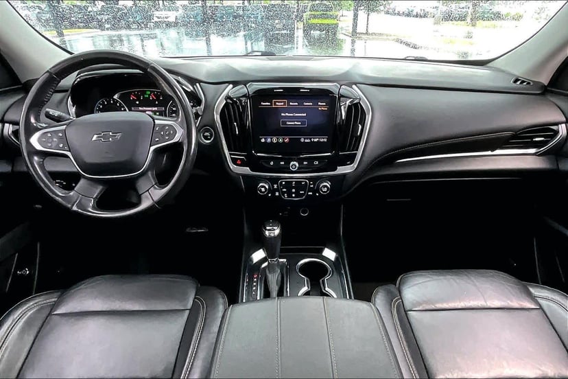 2020 Chevrolet Traverse - Image 16