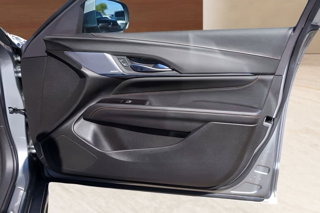 2025 Cadillac CT4 - Image 29