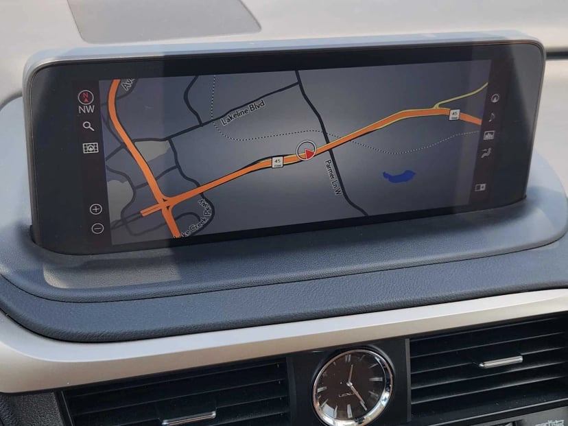 2022 Lexus RX 350 - Image 16
