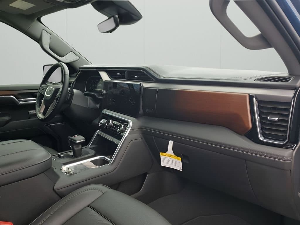 2024 GMC Sierra 1500 - Image 14