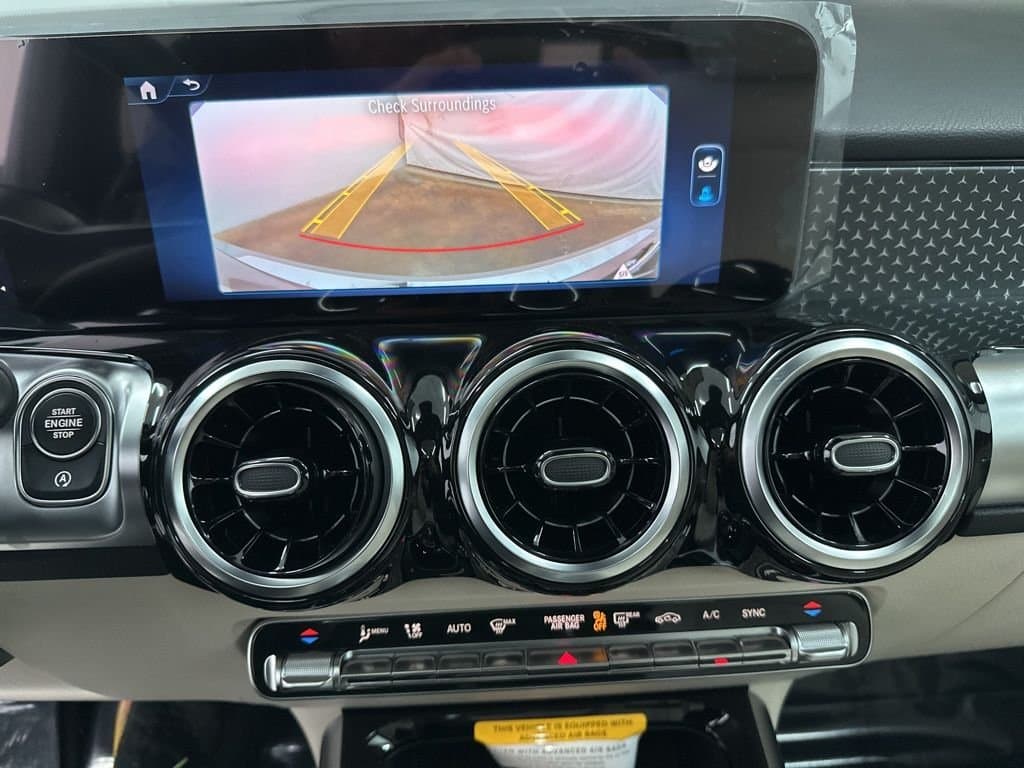 2026 MERCEDES-BENZ GLB - Image 18