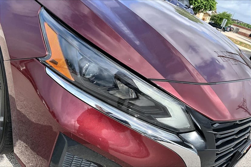 2025 Nissan Altima - Image 28