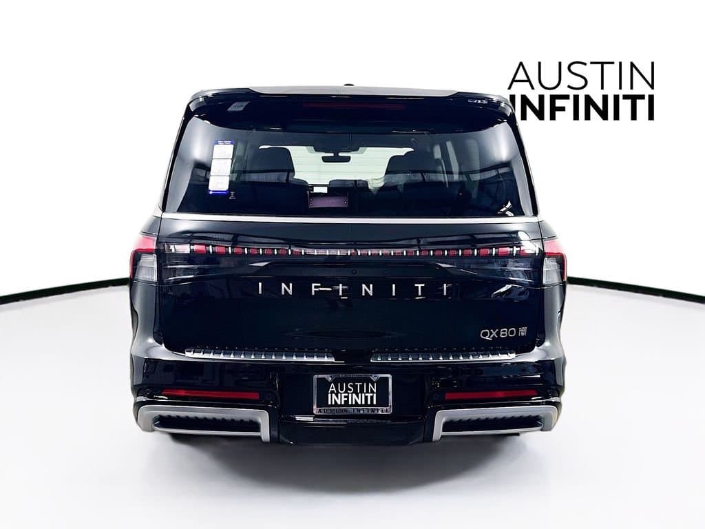 2026 INFINITI QX80 - Image 7