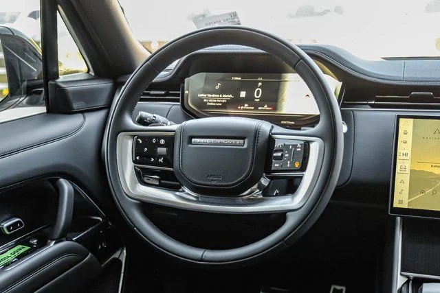 2026 Land Rover Range Rover - Image 15
