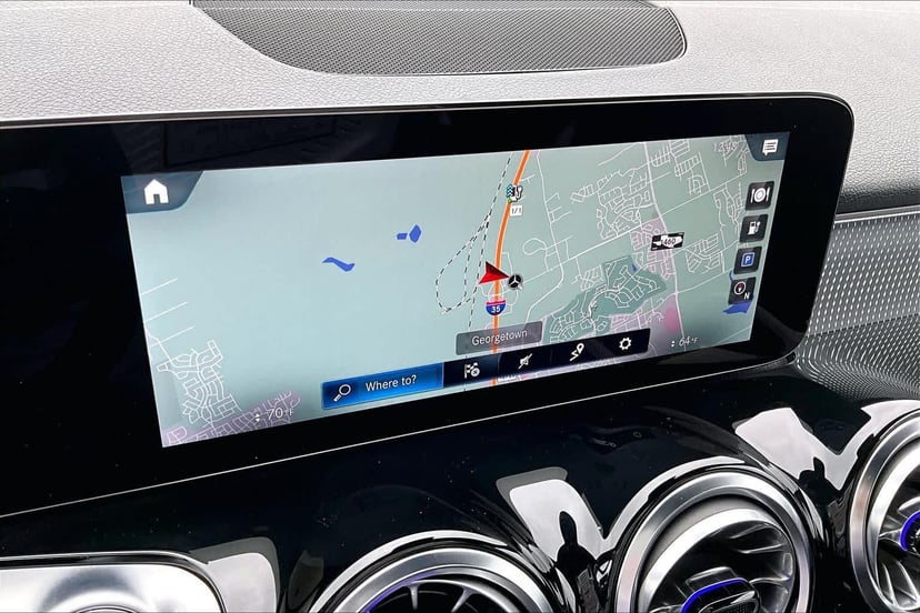2023 Mercedes-Benz EQB 300 - Image 33