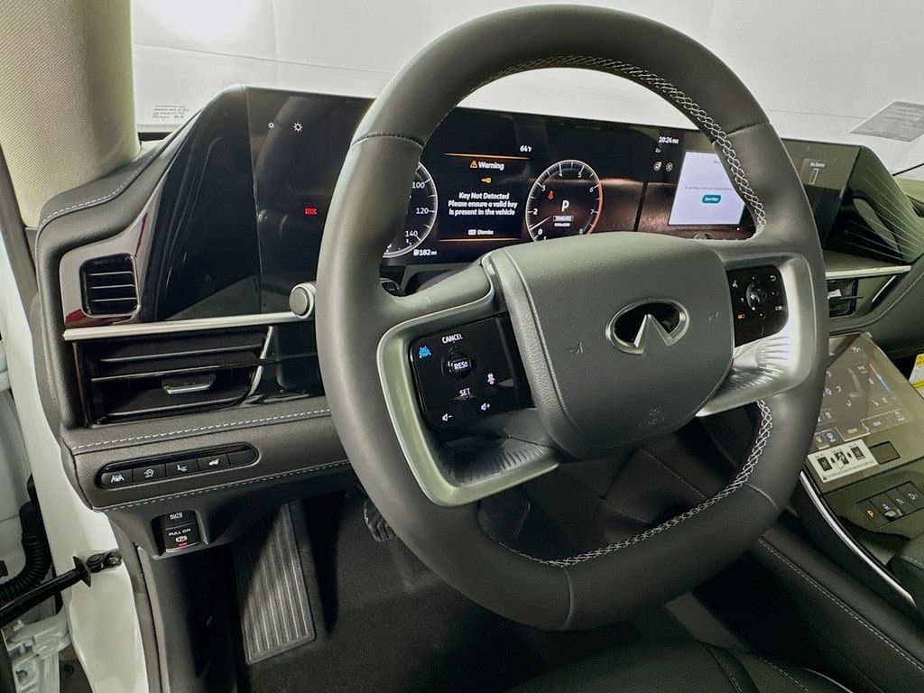 2026 INFINITI QX80 - Image 12