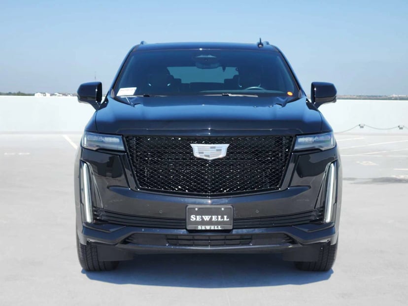 2024 Cadillac Escalade - Image 2