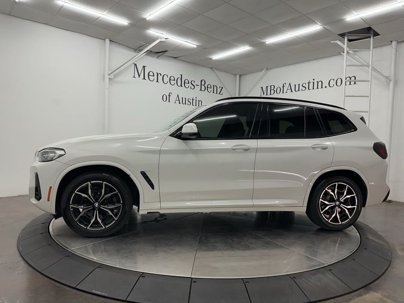 2022 BMW X3 - Image 4