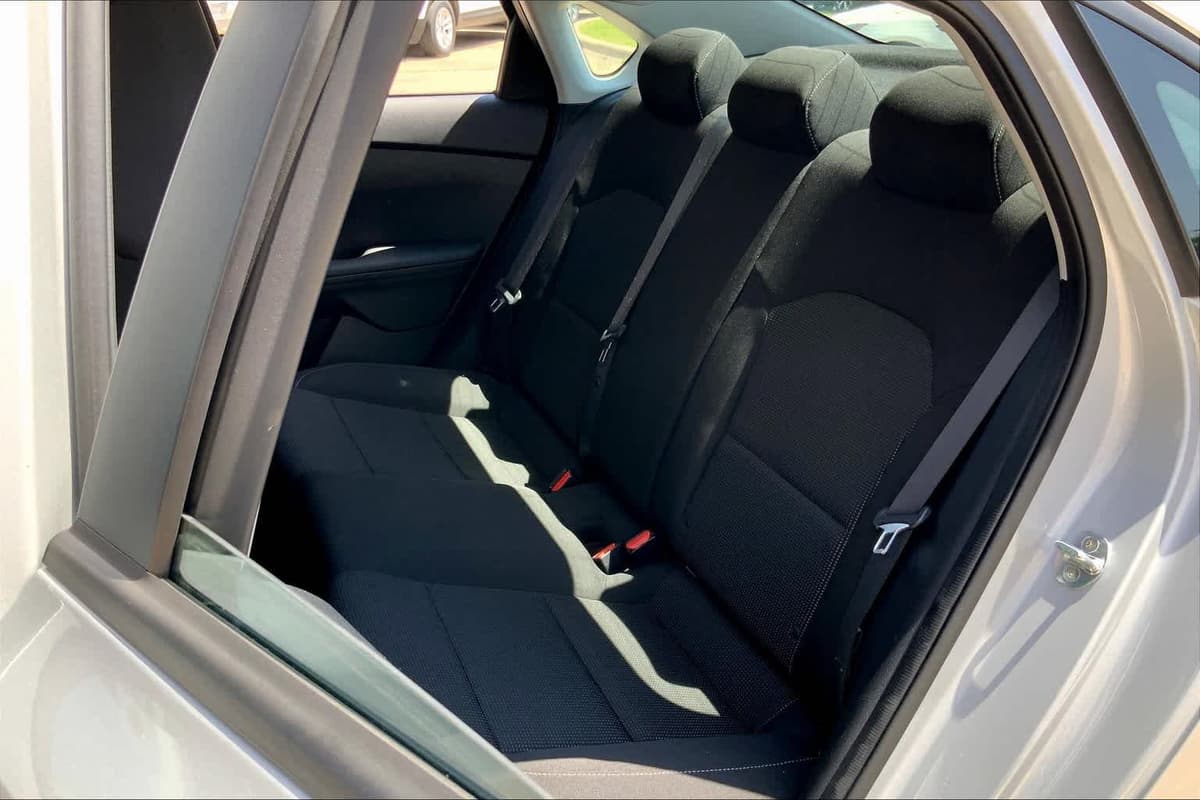 2020 Kia Forte - Image 20