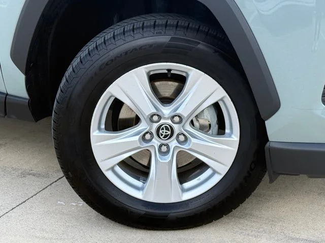2021 Toyota RAV4 Hybrid - Image 2
