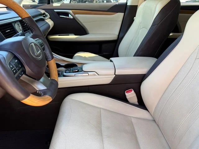 2017 Lexus RX - Image 8