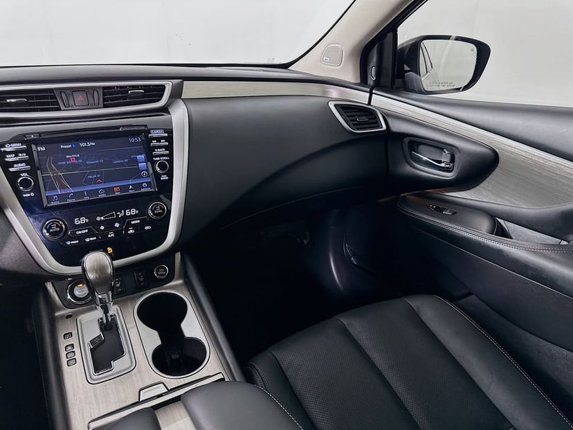 2017 Nissan Murano - Image 23