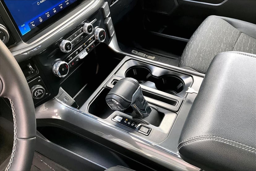 2023 Ford F-150 - Image 17