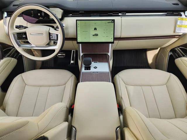 2026 Land Rover Range Rover - Image 19