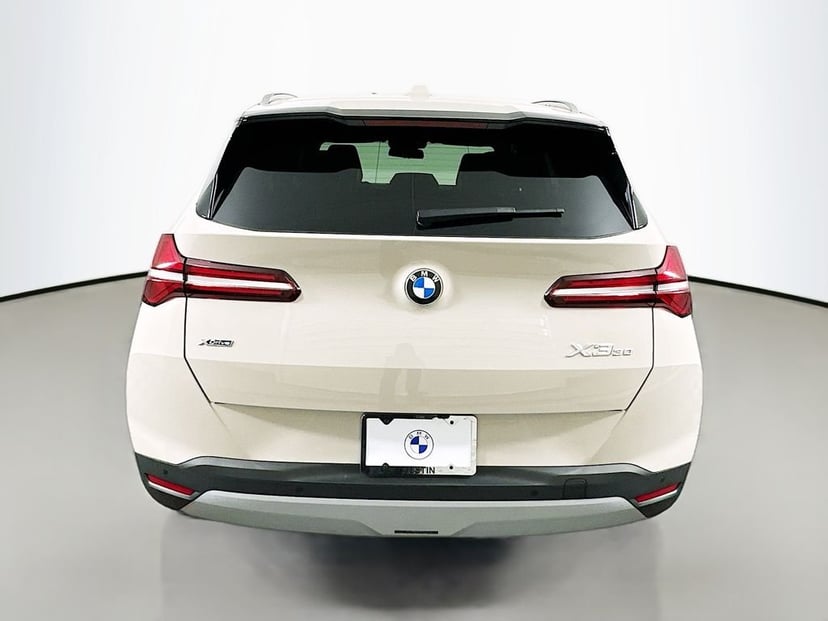 2026 BMW X3 - Image 6