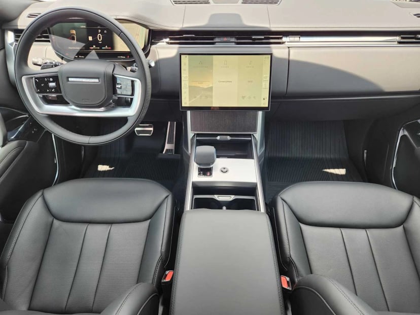 2026 LAND ROVER Range Rover - Image 25