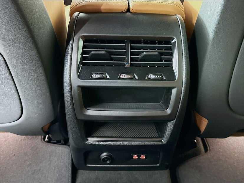 2026 BMW X5 - Image 18