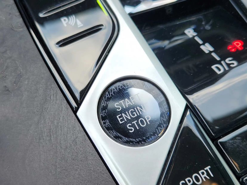 2024 BMW X7 xDrive40i - Image 20