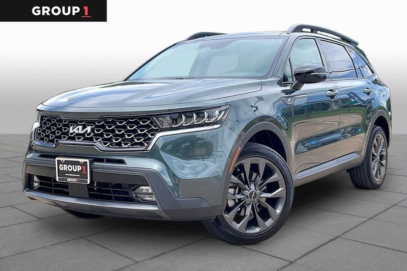 2023 Kia Sorento - Image 2