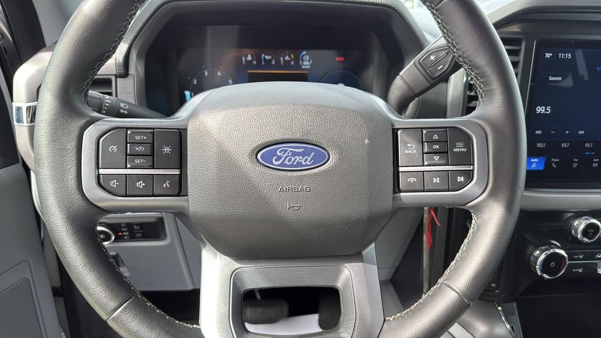 2025 Ford F-150 - Image 15
